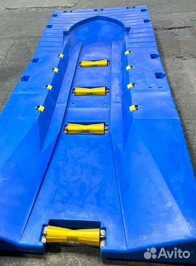 Пантон пластиковый