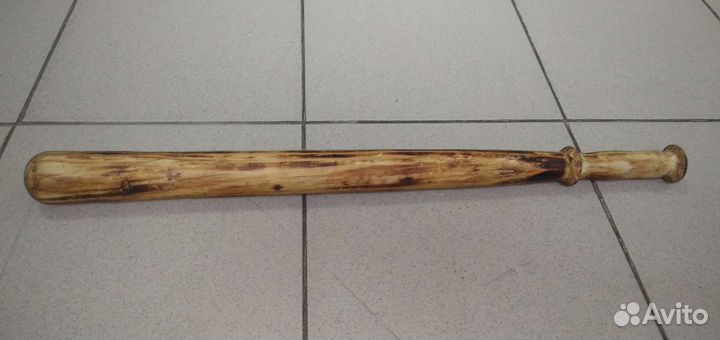 Бейсбольная бита