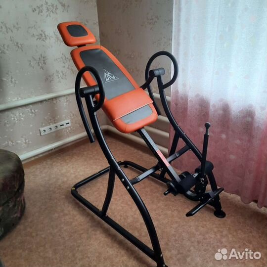 Инверсионный стол для спины бу