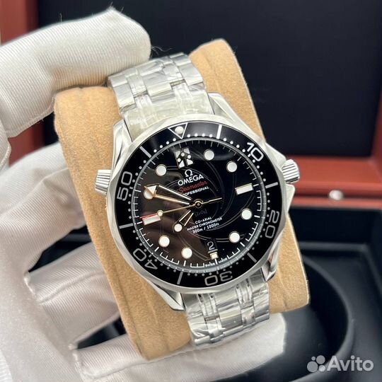 Часы Omega seamaster 007