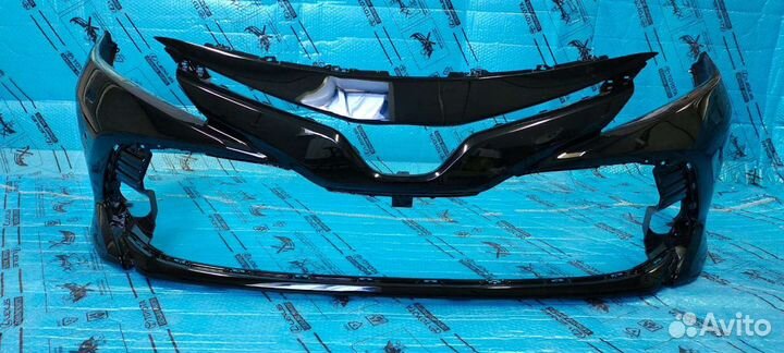 Передний бампер Camry 70 Оригинал в идеале 18-21