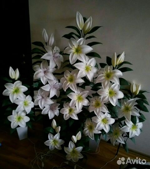 Светильник лилии