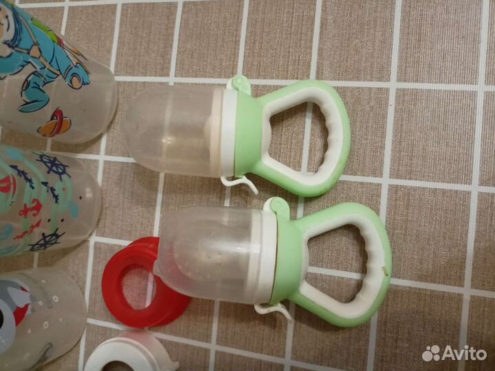 Бутылочки детские
