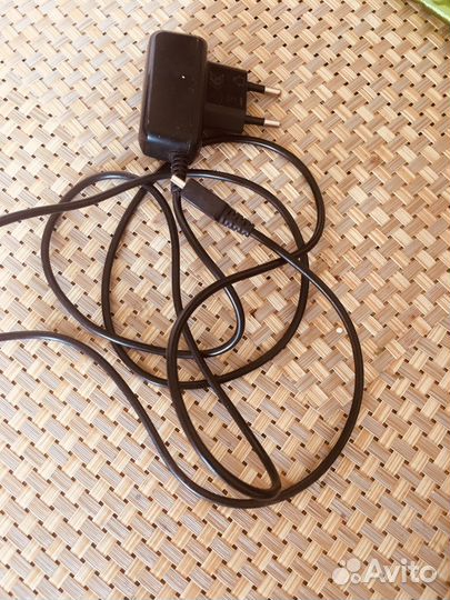 Зарядка для телефона