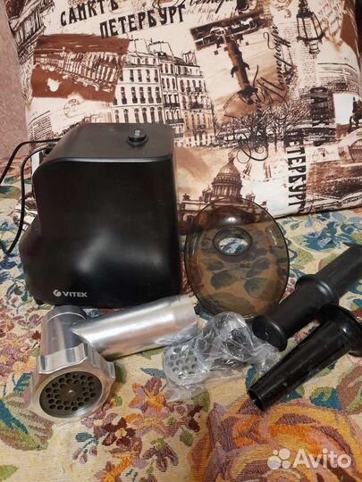 Мясорубка электрическая