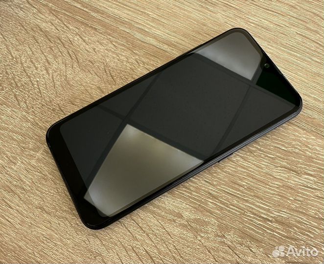 Samsung Galaxy A01, 2/16 ГБ