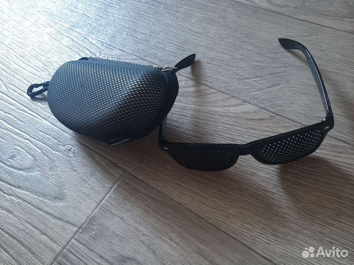 Перфорационные очки,футляр для очков