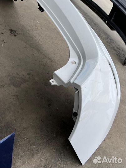 Бампер задний Kia Ceed 2015-2018 86611A2600BIJ 2 J