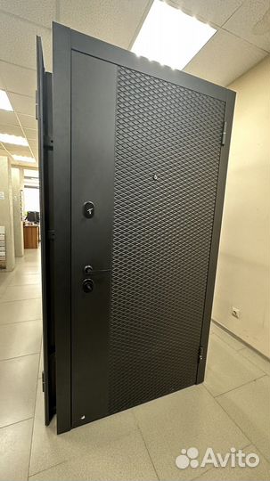 Дверь входная