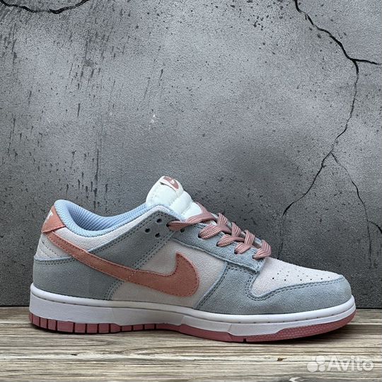 Кроссовки Nike Dunk Low Fossil Rose