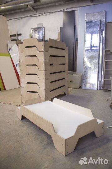 Детская кровать штабелируемая для доу оптом фанера