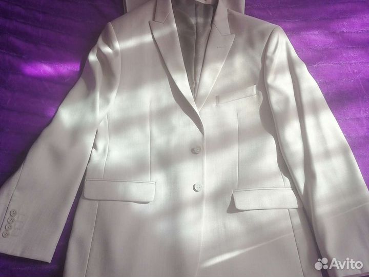 Костюм мужской новый