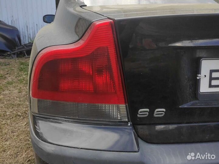 Фонарь задний левый volvo s60