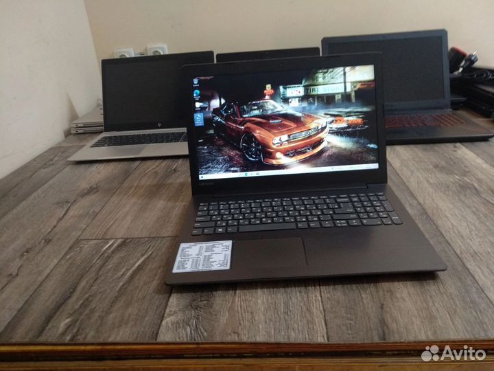 Ноутбук Lenovo / i5 8 поколения, Мощный