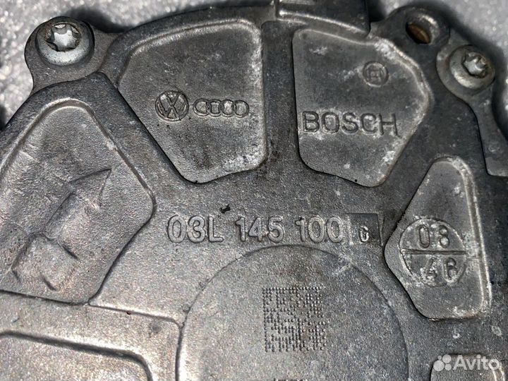 Вакуумный насос 03L145100G CAY 1.6D