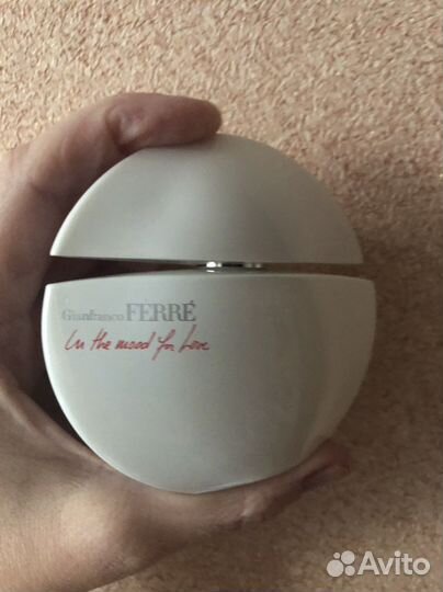 Парфюмерная вода женская