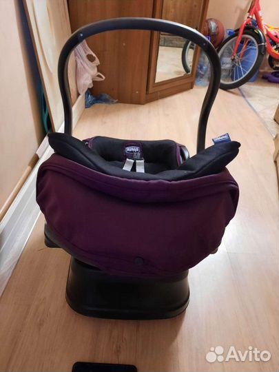 Автокресло Chicco Auto-fix Fast Baby 0-13 кг