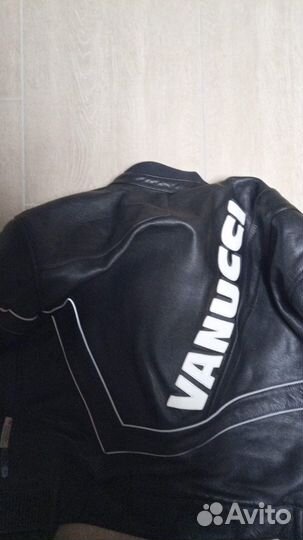 Мотокомбинезон кожаный vanucci