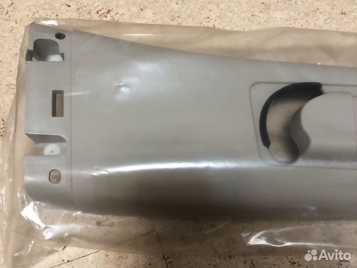 Land Rover Freelander 2 Обшивка стойки