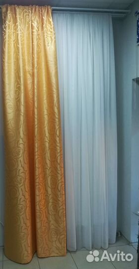 Портьера с испанскими розами