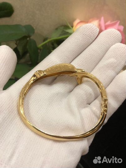 Браслет дельфин золотой