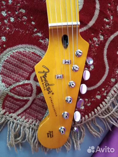Fender stratocaster replica новая электрогитара