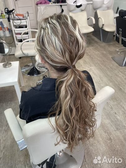 Приглашаем девушек на локоны и прически