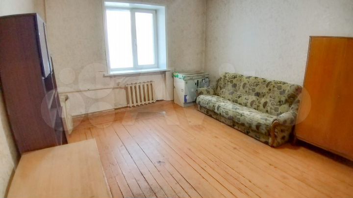 Комната 20,2 м² в 3-к., 1/3 эт.