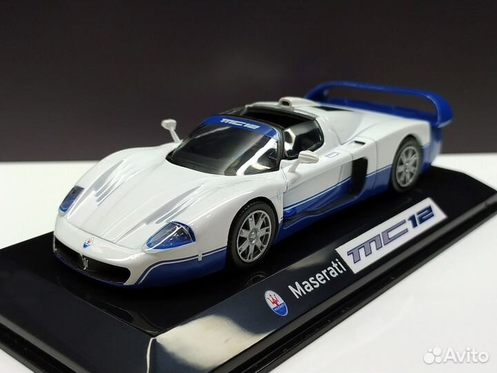 1:43 Maserati MC12