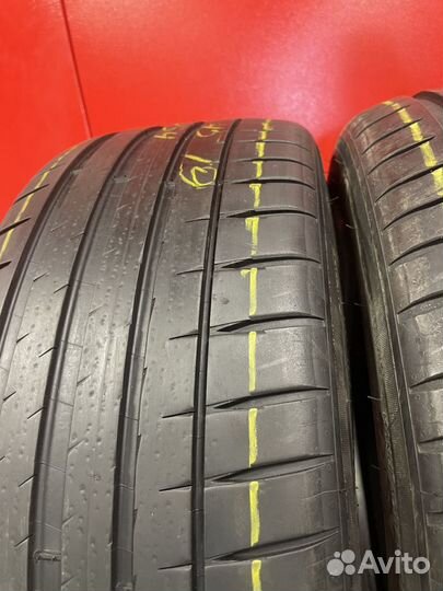 Michelin Pilot Sport 4 S 245/45 R19 и 275/40 R19