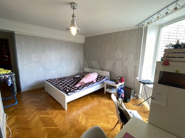 Комната 16 м² в 3-к., 8/17 эт.