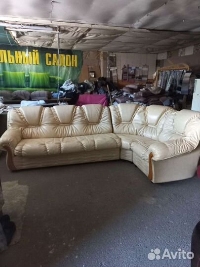 Перетяжка мебели