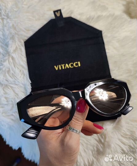 Солнцезащитные очки