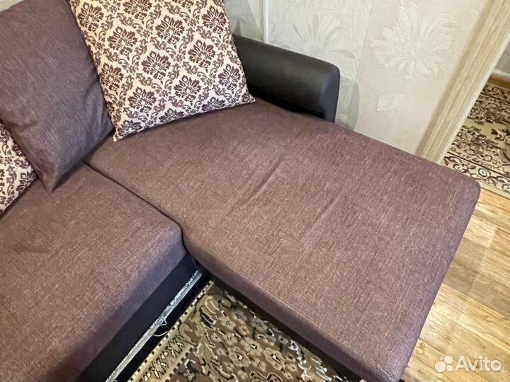 Угловой диван