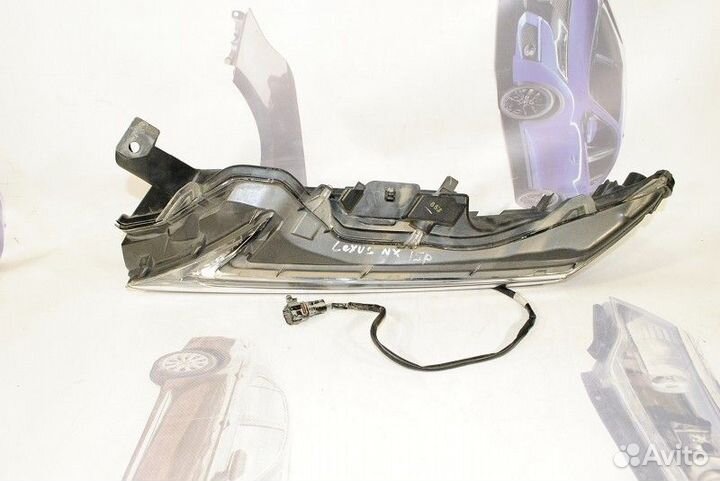 Фара противотуманная передняя левая Lexus Nx rest