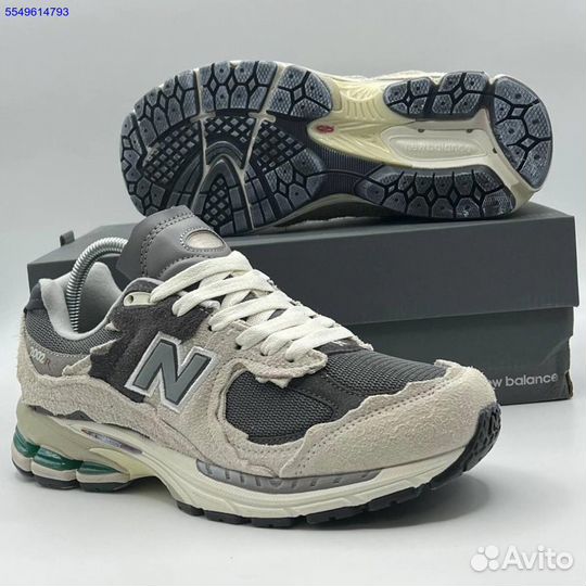 New Balance 2002r