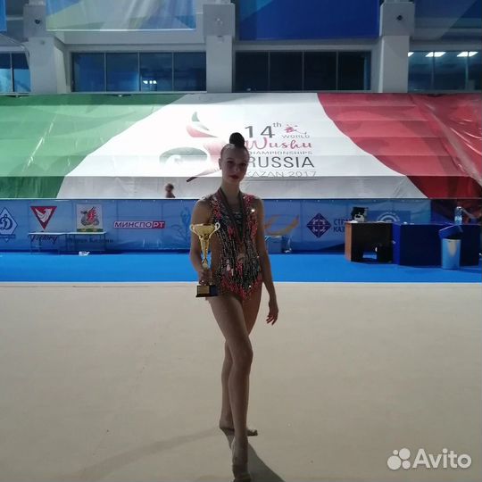 Тренер по художественной гимнастике