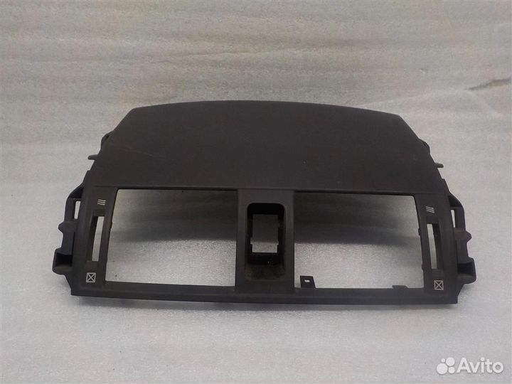 Накладка декоративная Toyota Corolla (E150) 2006