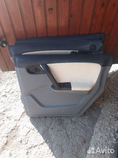 Дверные карты газ 31105, рестайлинг