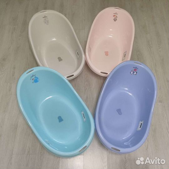 Детские ванночки для купания с градусником и сливо
