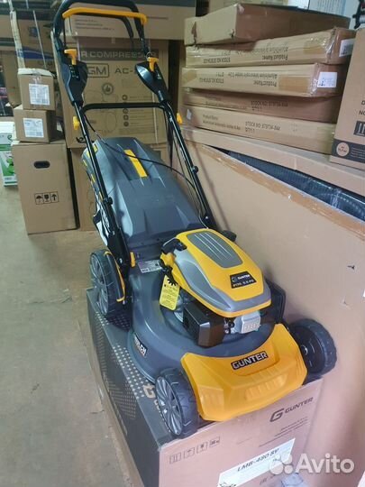 Газонокосилка бензиновая с регулир.скорости