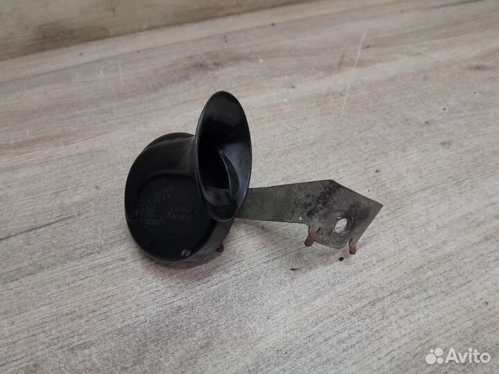 Звуковой сигнал Renault Symbol I рестайлинг 2 (200