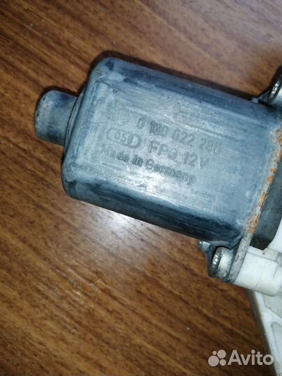 Моторчик стеклоподъемника зад. лев. Форд мондео 4