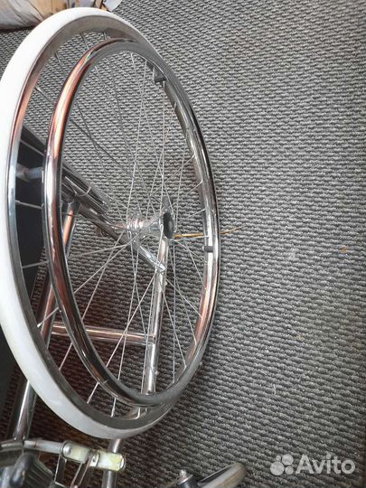 Инвалидная коляска складная бу