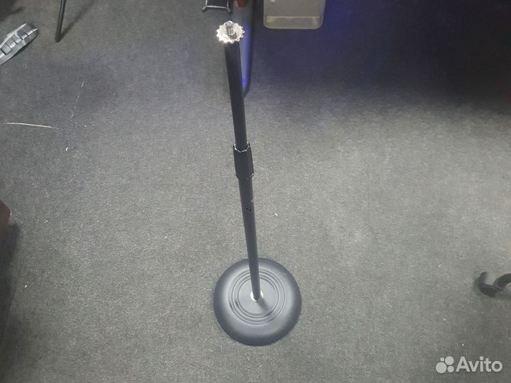 Стойка для микрофона 