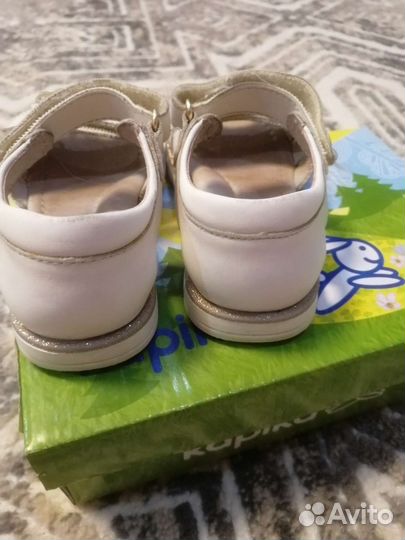 Босоножки для девочки