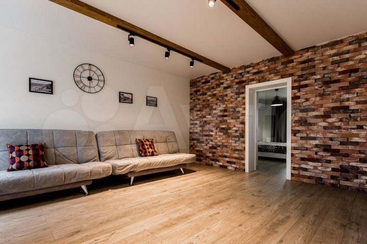 2-к. квартира, 58 м², 9/9 эт.