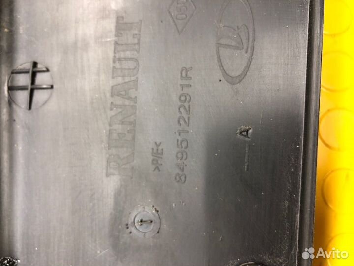 Обшивка стойки задняя левая Renault Logan Stepway