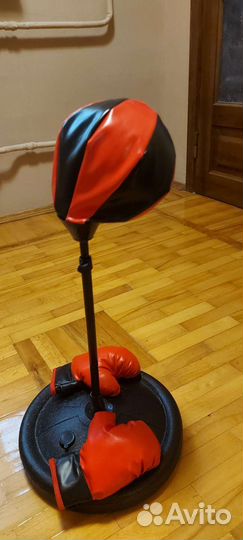 Боксерская груша и перчатки детские