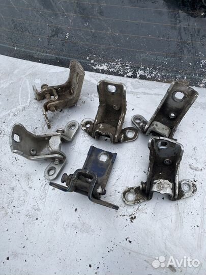 Дверные петли Ford mondeo 3